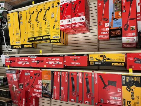 STORE PIC
