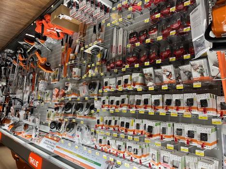 STORE PIC