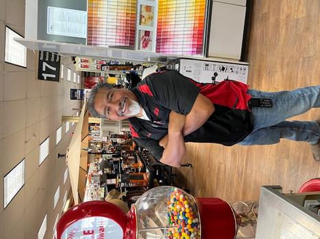 STORE PIC