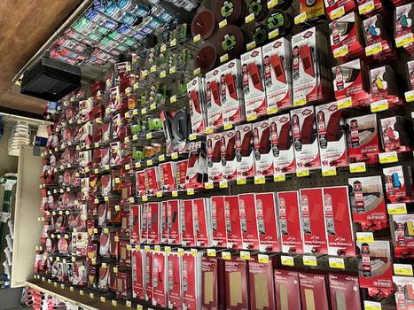 STORE PIC