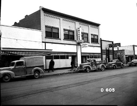 Griggs first location, 4th st.