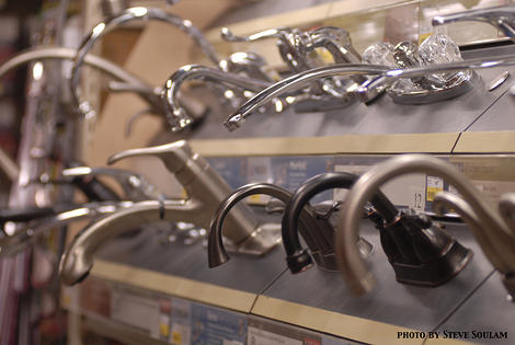 Kitchen & Bathroom Faucets