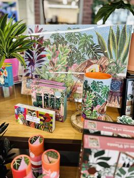 Curated Floral & Gifts