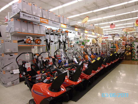 SNOWBLOWERS