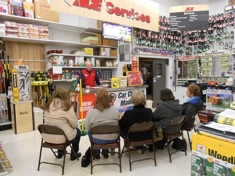 Planting & Feeding Class with Joe