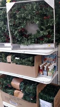 Wreathes & Garland