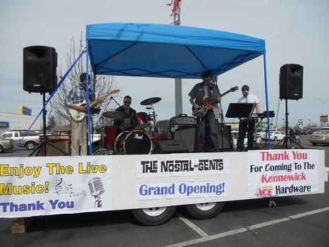 Live Music!