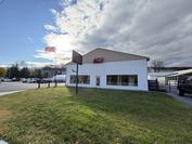 Store Front Cousins Hardware