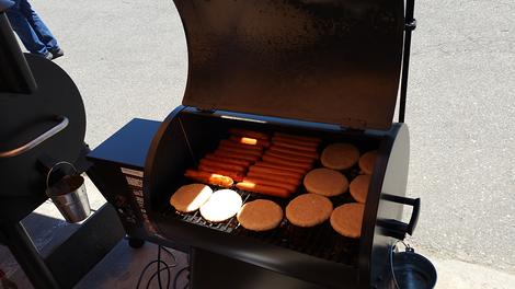 Traeger Bronson