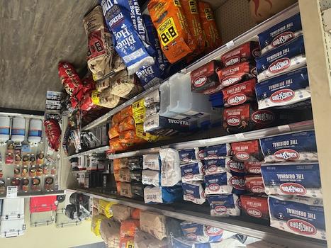 STORE PIC