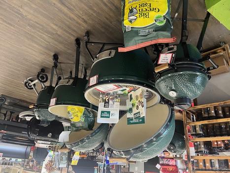 STORE PIC