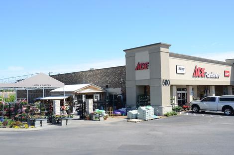 Store Front Hendersonville Ace