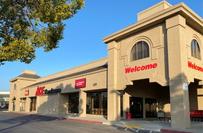 Store Front Strand Ace Manteca