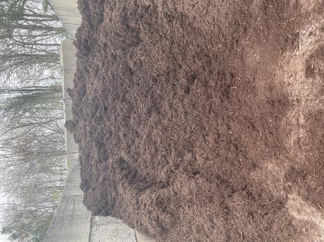 Brown Dyed Mulch