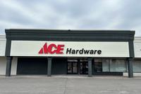 Store Front Lindenhurst Ace Hardware